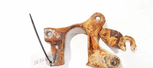 Opel Vectra C Bracket in trunk/boot 