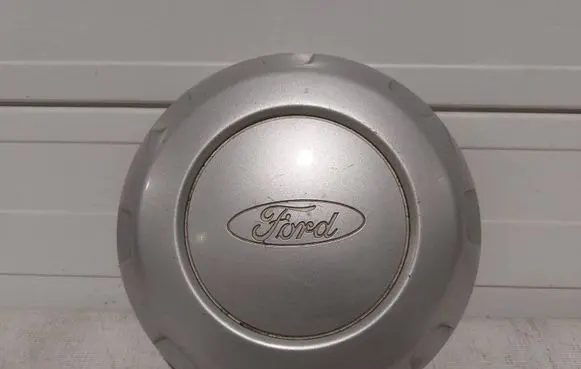 Ford F150 R17 wheel hub/cap/trim 4L341A096EC 4L3Z1130EA