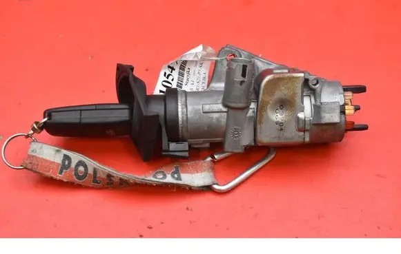 Audi A4 S4 B6 8E 8H Ignition lock 4B0905851