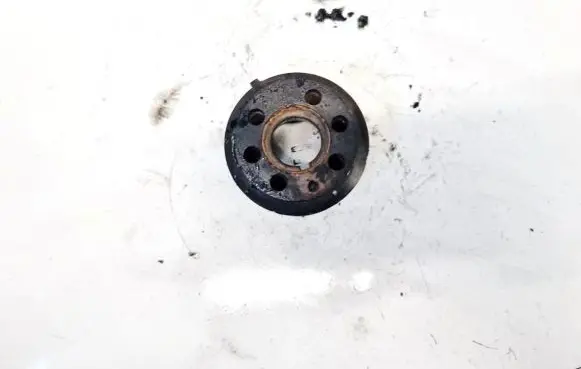Mazda 323 F Crankshaft pulley