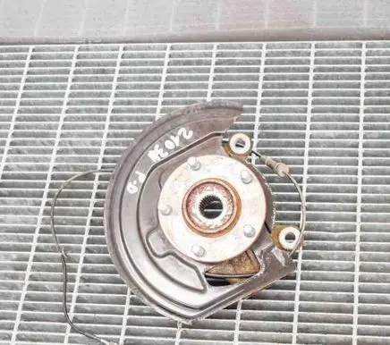 Nissan Juke I F15 Front wheel hub 400141KK0H