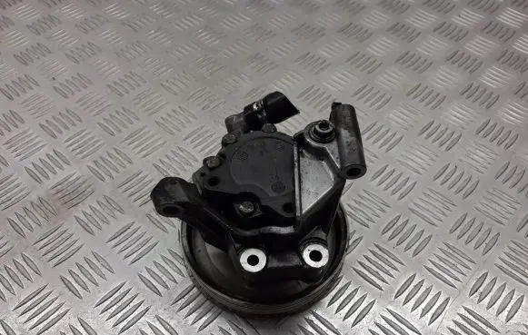 Audi A6 S6 C6 4F Electric power steering pump 