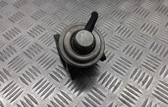 Seat Ibiza III (6L) EGR valve 045131501K