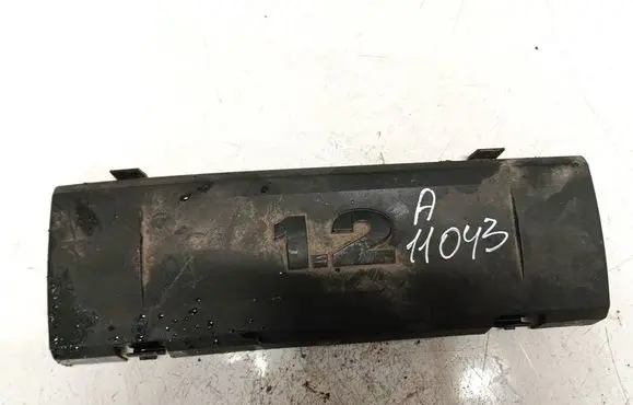 Skoda Praktik (5J8) Engine cover (trim) 03e103929a