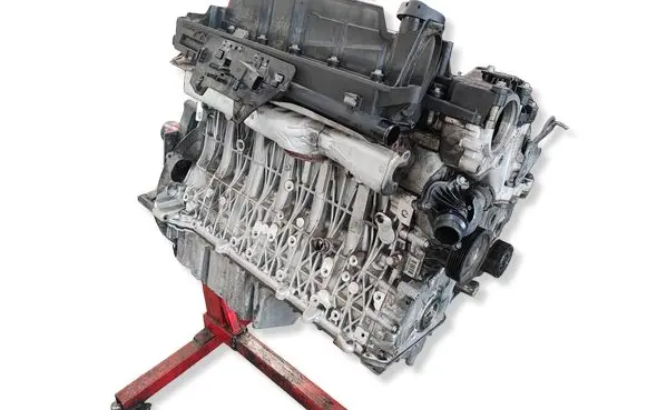 BMW 5 E60 E61 Engine 306D3 7792822