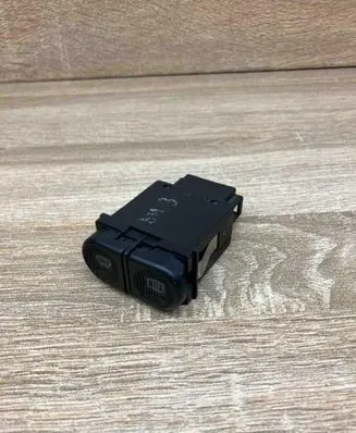Volkswagen Sharan Windscreen/window heater switch 7M0959621B USED