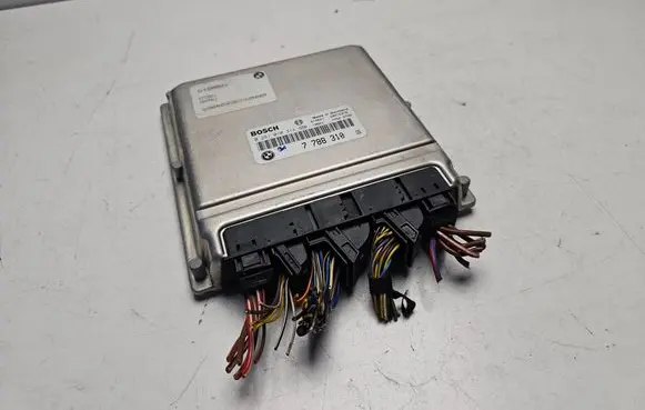 BMW 5 E39 Engine control unit/module 0281010314 7788310 28RTE978