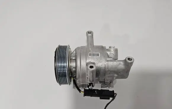 Toyota Aygo X Air conditioning (A/C) compressor (pump) 883100H030