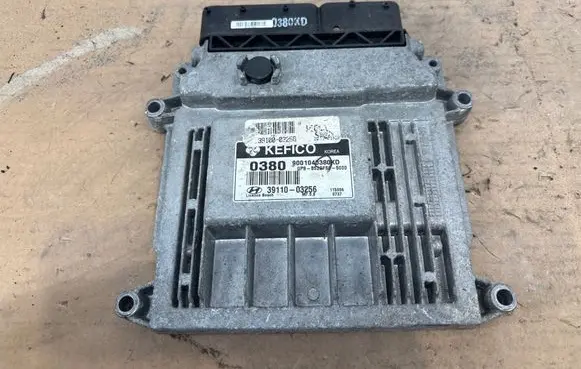 Hyundai i20 (PB PBT) Engine control unit/module 3910003256 3911003256 9001040380KD