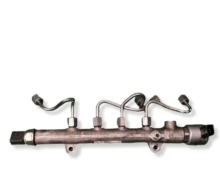Mercedes-Benz E W212 Fuel main line pipe A6510700495 R9144Z240A 14090410162