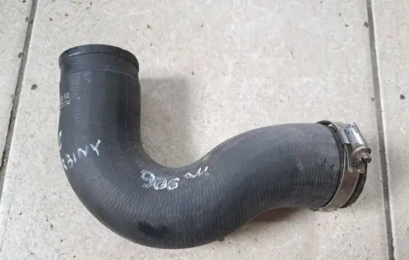 Mercedes-Benz Sprinter W906 Intercooler pipe mounting bracket A9065280082