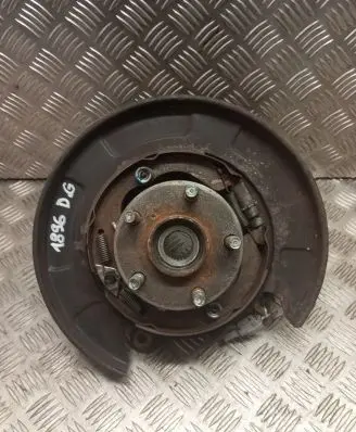 Subaru Legacy Rear wheel hub