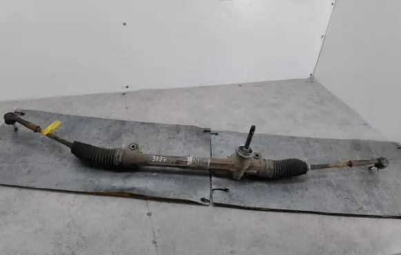 Opel Corsa D Steering rack A0006135