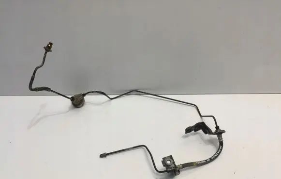 Gearbox oil cooler pipe/hose