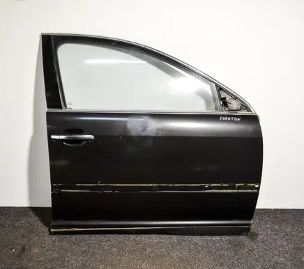 Volkswagen Phaeton Front door