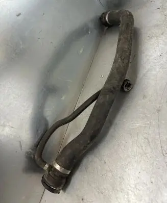 BMW 5 E60 E61 Engine coolant pipe/hose