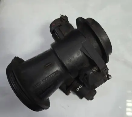Dacia Logan I Throttle body valve 7700273699 97089100