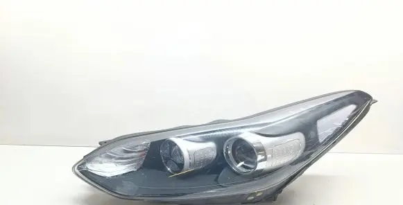 KIA Sportage Headlight/headlamp 92181F1040 L009L046647 16000201DCR