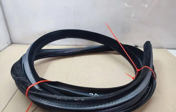 Jaguar XE Front door rubber seal GX7320708A