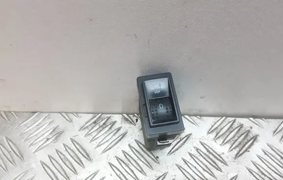 Skoda Superb B5 (3U) Seat heating switch 3U0963563