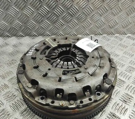 BMW 1 F20 F21 Clutch set kit 7614325 7621180