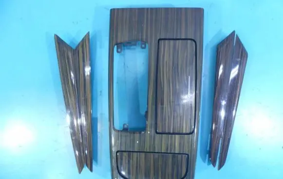 Maserati Ghibli Center console decorative trim 670011129 IMPRK1226591