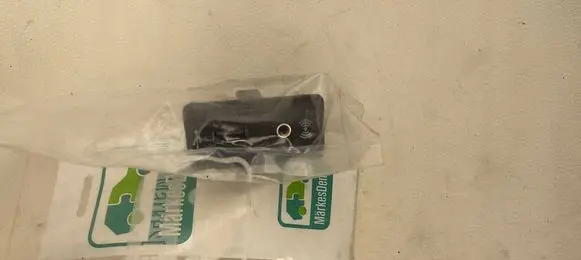 Volkswagen Golf VII USB socket connector 5G0035222C