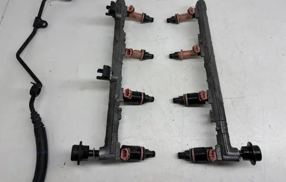 Lexus LS UCF30 Fuel injectors set 2325050030
