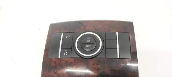 Mercedes-Benz R W251 Climate control unit A1648209389 03420854
