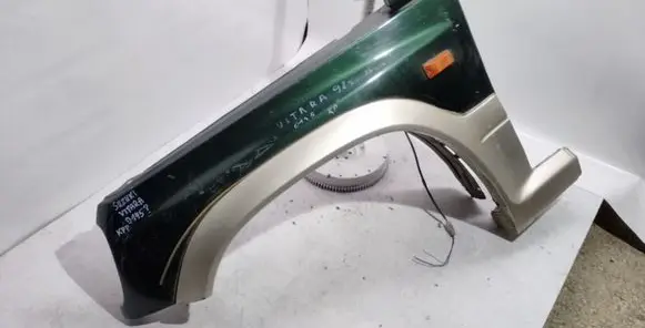Suzuki Grand Vitara I Fender