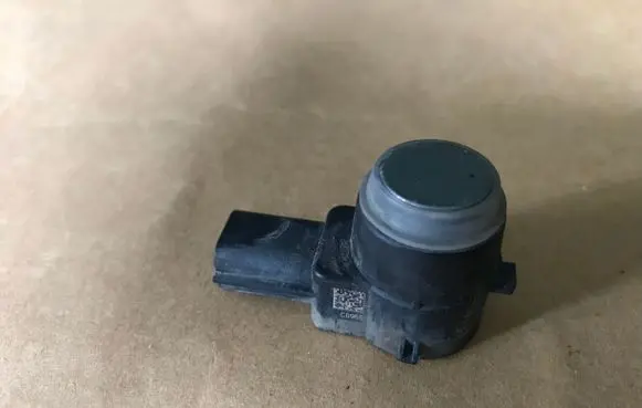 Opel Insignia A Parking PDC sensor 13300715