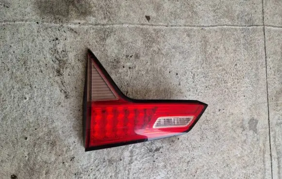 Honda HR-V Tailgate rear/tail lights