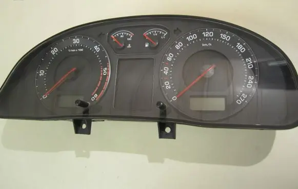 Skoda Superb B6 (3T) Speedometer (instrument cluster) 3U0920811A