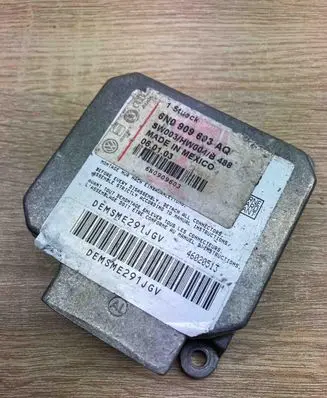 Volkswagen Transporter - Caravelle T4 Airbag control unit/module 6N0909603AQ 5WK2807