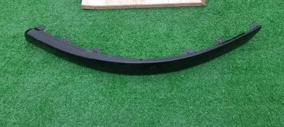 Volvo V70 Front bumper splitter molding 08693169