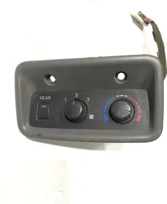 Mitsubishi Pajero Interior fan control switch 1464307954 MR500175