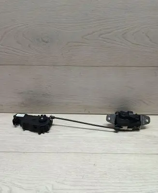 Mercedes-Benz E W212 Tailgate/trunk/boot lock/catch/latch A2047400735 011814