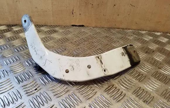 Citroen C4 Grand Picasso Fender mounting bracket 017243C02