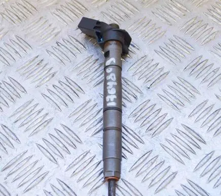 Audi A6 S6 C6 4F Fuel injector 0445115 059130277AB