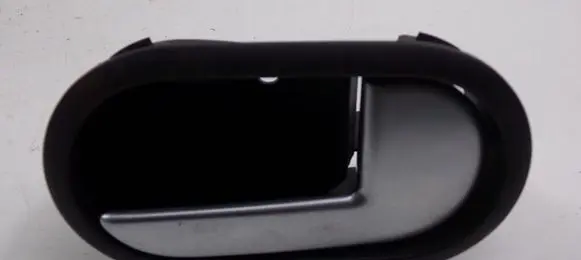 Ford Fusion Front door interior handle 6S61A22600AAW