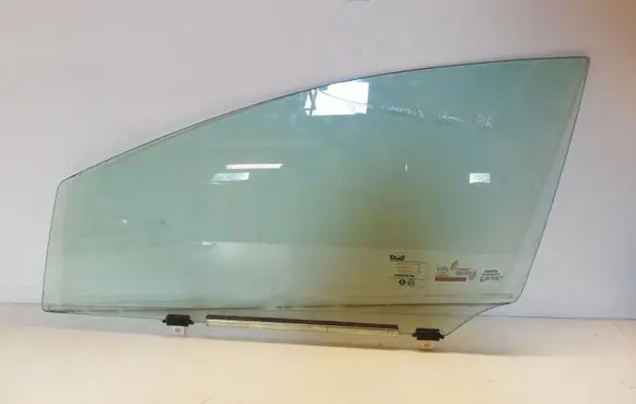 Toyota Avensis T270 Front door window glass four-door 43R001605
