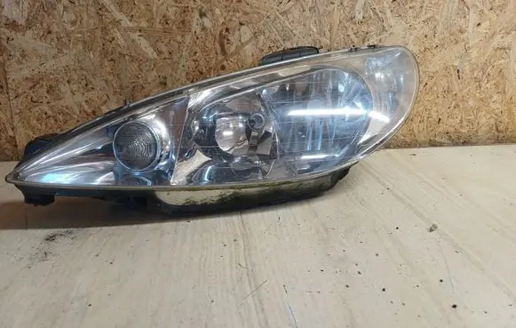 Headlight/headlamp