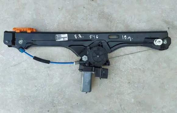 BMW 2 F46 Sliding door window regulator with motor 13262410 37345000 7463486
