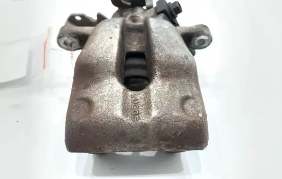 Opel Zafira A Rear brake caliper