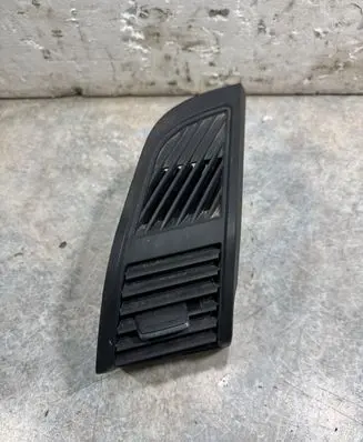 BMW i3 Dashboard side air vent grill/cover trim 9283001