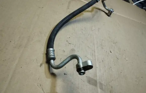 Honda FR-V Air conditioning (A/C) pipe/hose