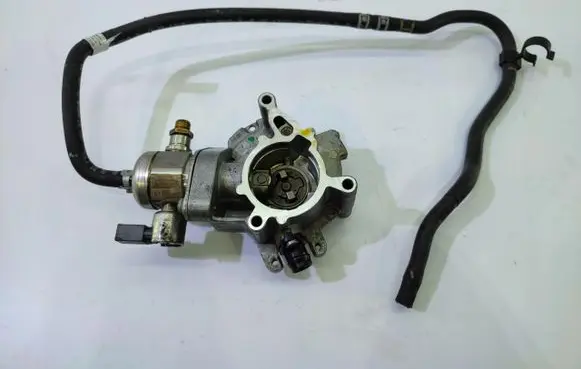 Audi TT TTS RS Mk3 8S Fuel injection high pressure pump