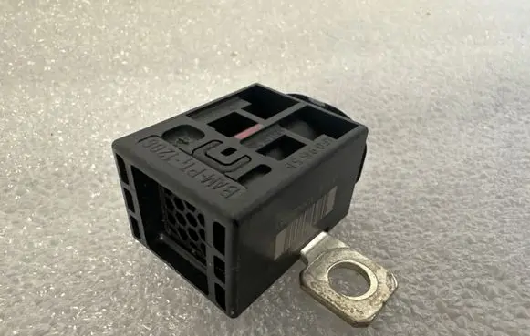 Audi A6 S6 C6 4F Battery relay fuse 4F0915519
