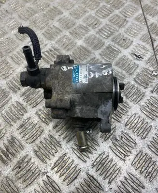 Vacuum pump