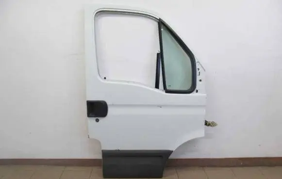 Iveco Daily 3rd gen Front door
